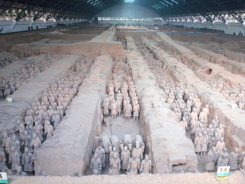 Another multi-acreage view of the Terracotta Army.